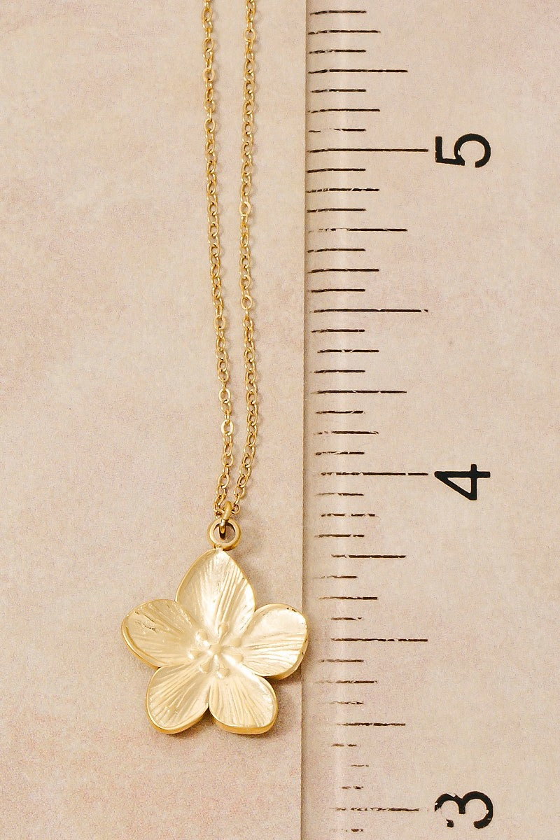Floral Bloom Hypoallergenic Necklace