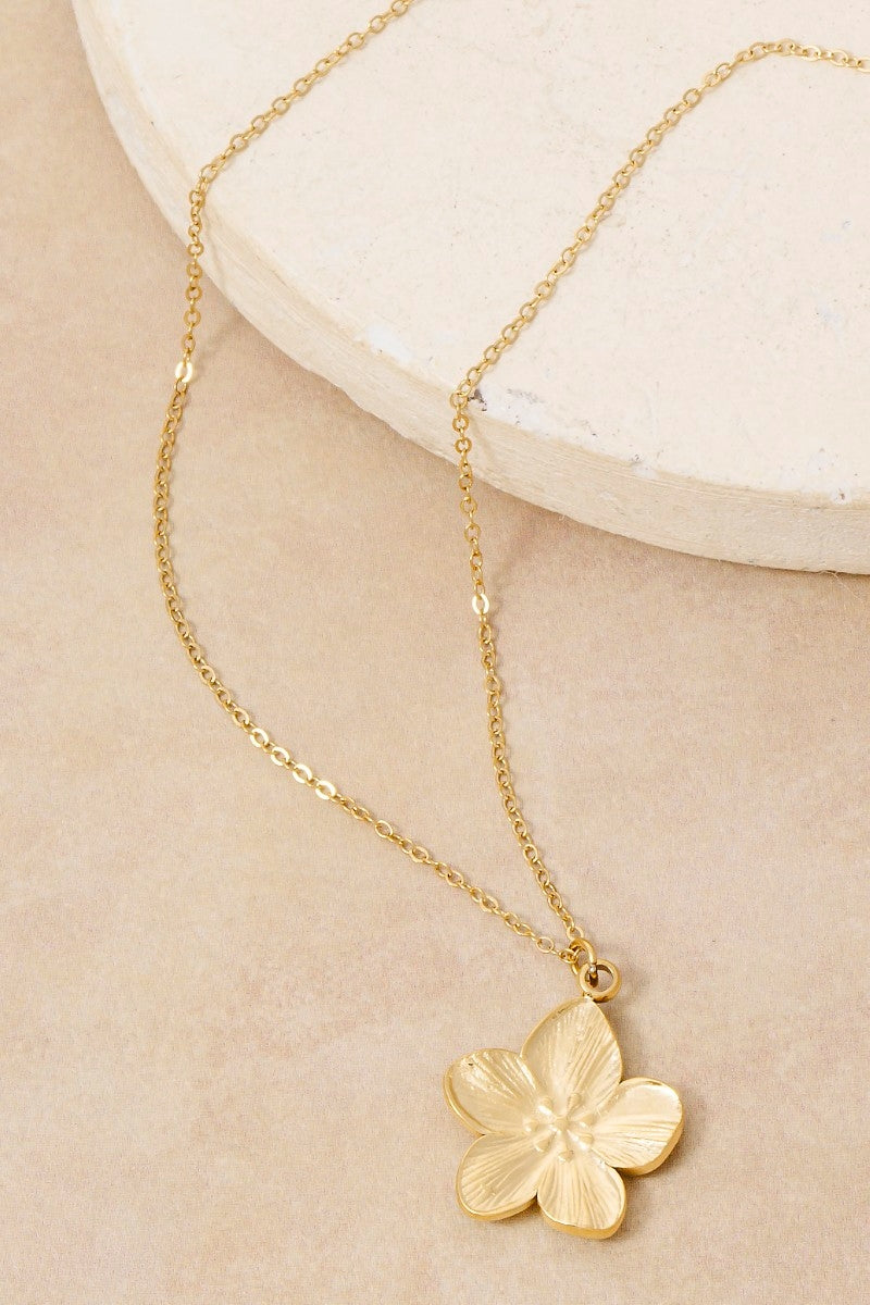 Floral Bloom Hypoallergenic Necklace