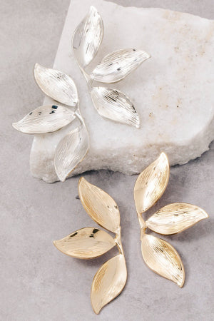 Flora Leaf Hypoallergenic Earrings Gold