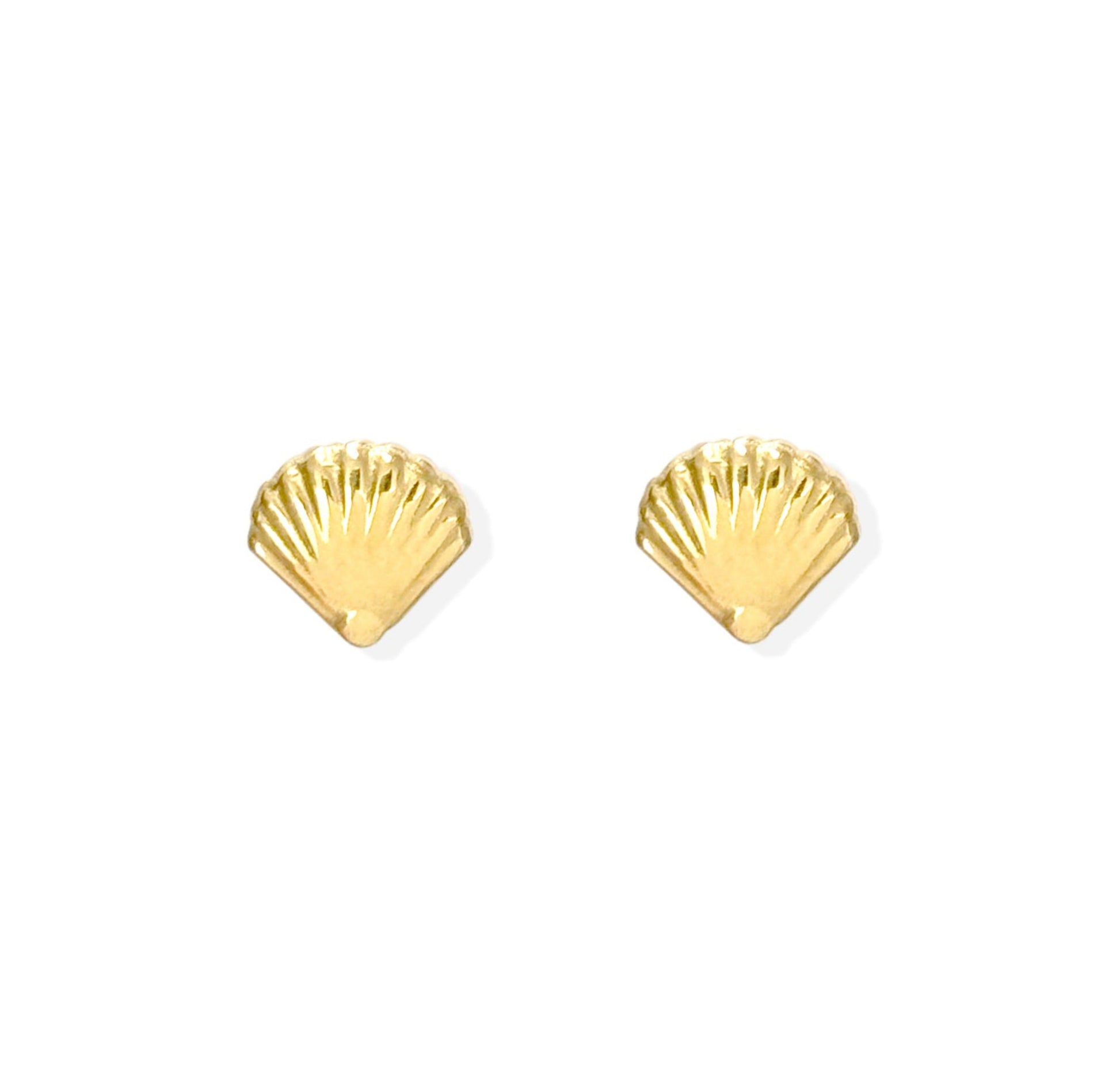 HOLLY DAINTY GOLD SEA SHELL STUD EARRINGS