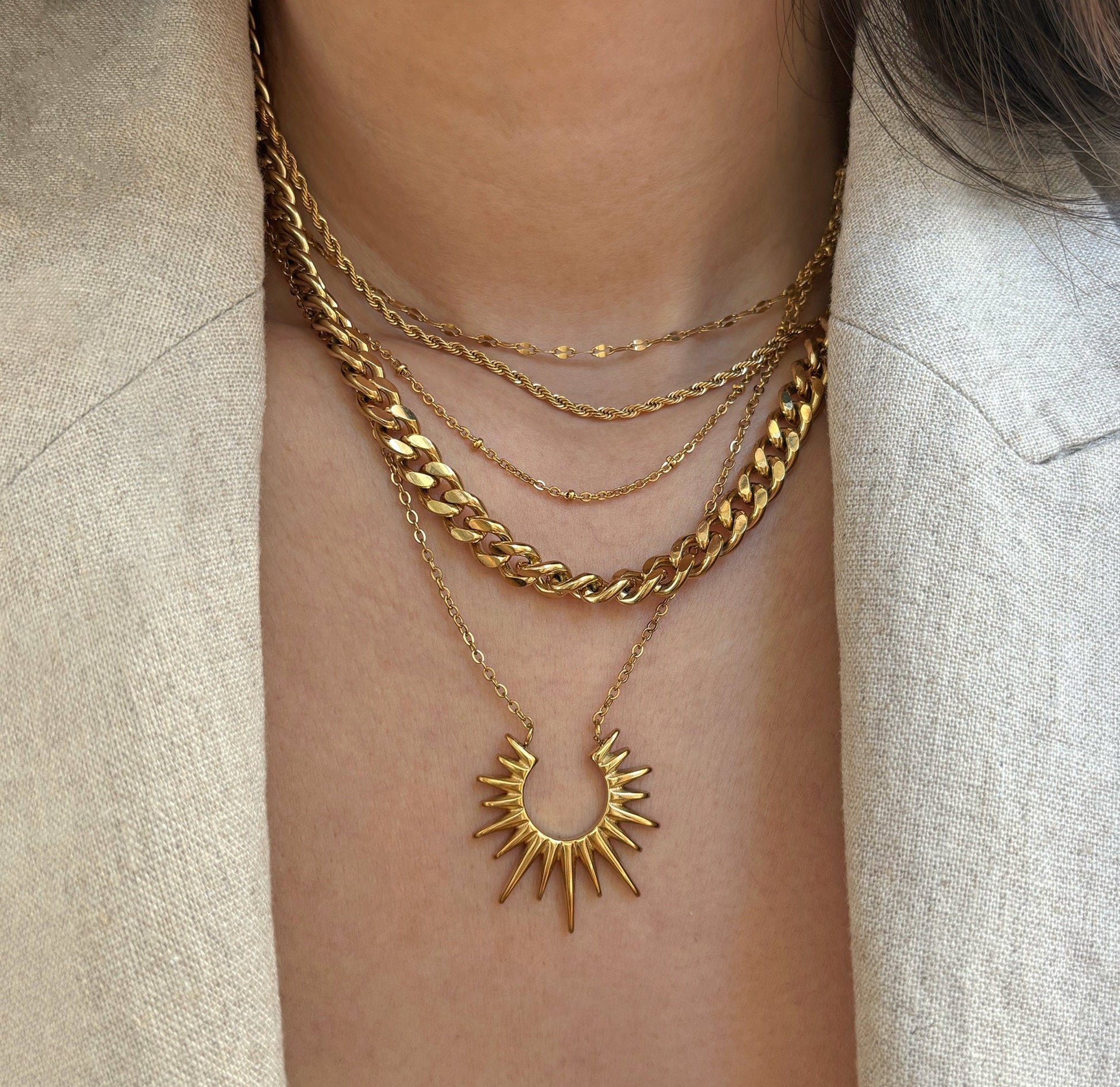 MABEL GOLD SUN PENDANT NECKLACE